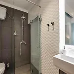 Pensión Marta Studios&rooms 3*