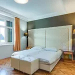 Marta Studios&rooms 3* Liubliana