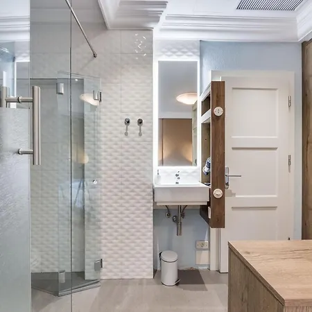 Marta & בית הארחה לובליאנה