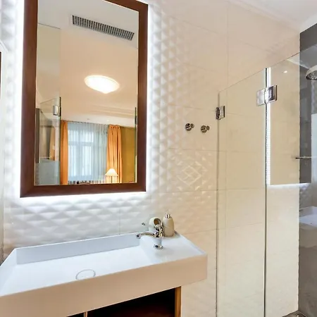 Guest house Marta & 3*