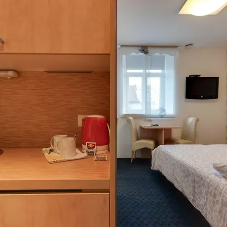 Guest house Marta & 3*