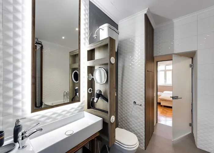 Marta & Гостевой дом Любляна