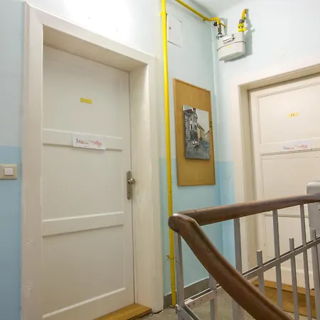 Marta & Guest house 3*