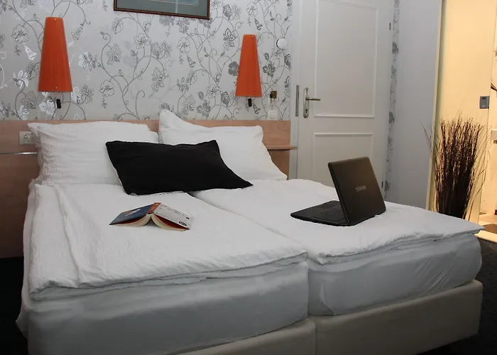 Marta & Hiša za goste 3*